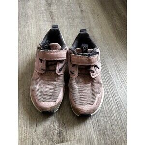 On Cloud Play Youth Slip On Pink White Running Sneaker Shoes US Kids Size 11.5